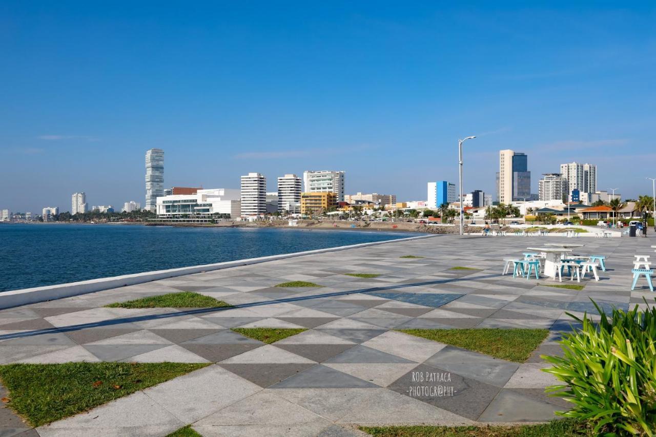 Holiday Inn Express Veracruz Boca Del Rio, An Ihg Hotel Exterior photo